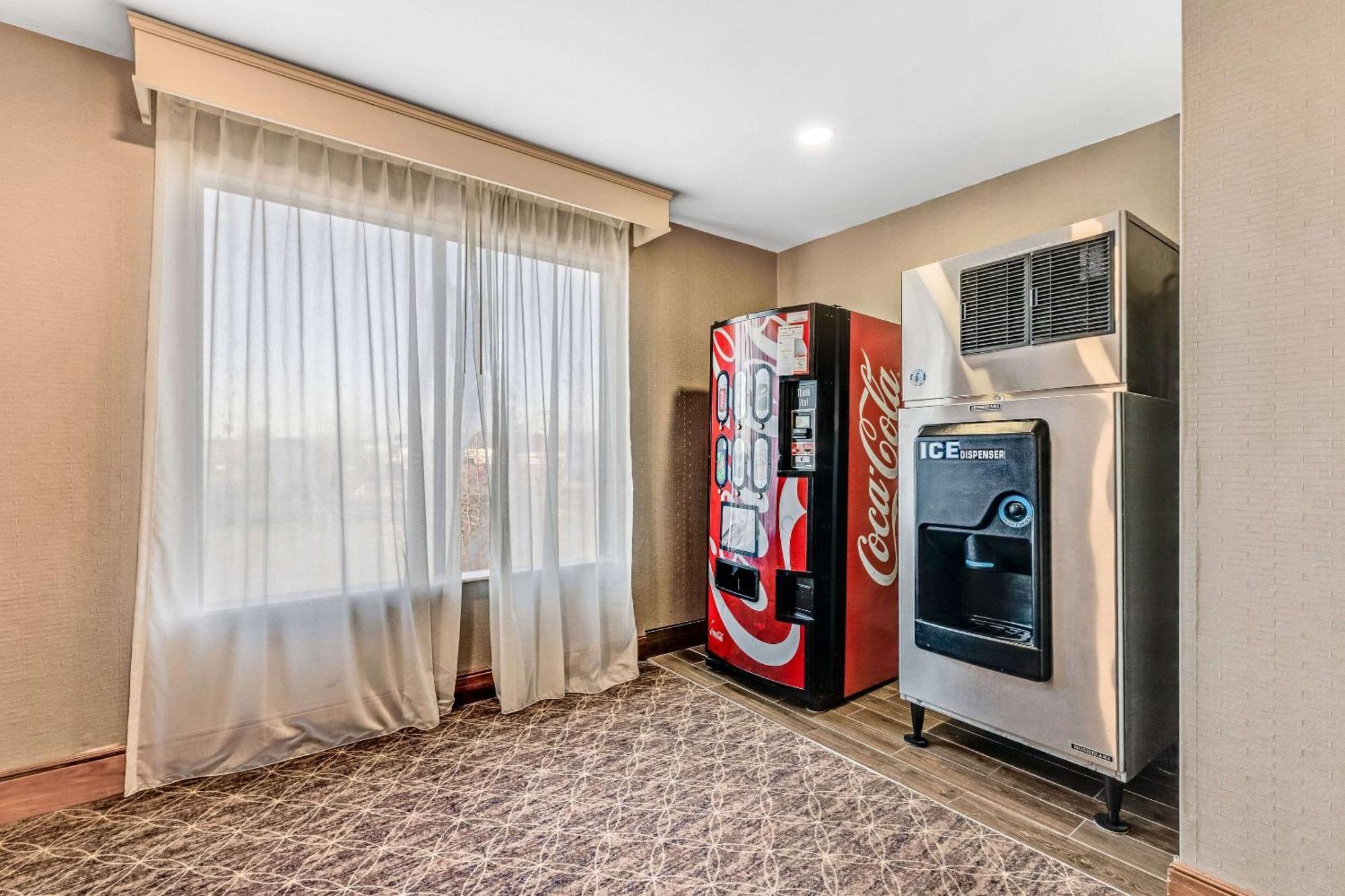 Comfort Suites Murfreesboro Extérieur photo