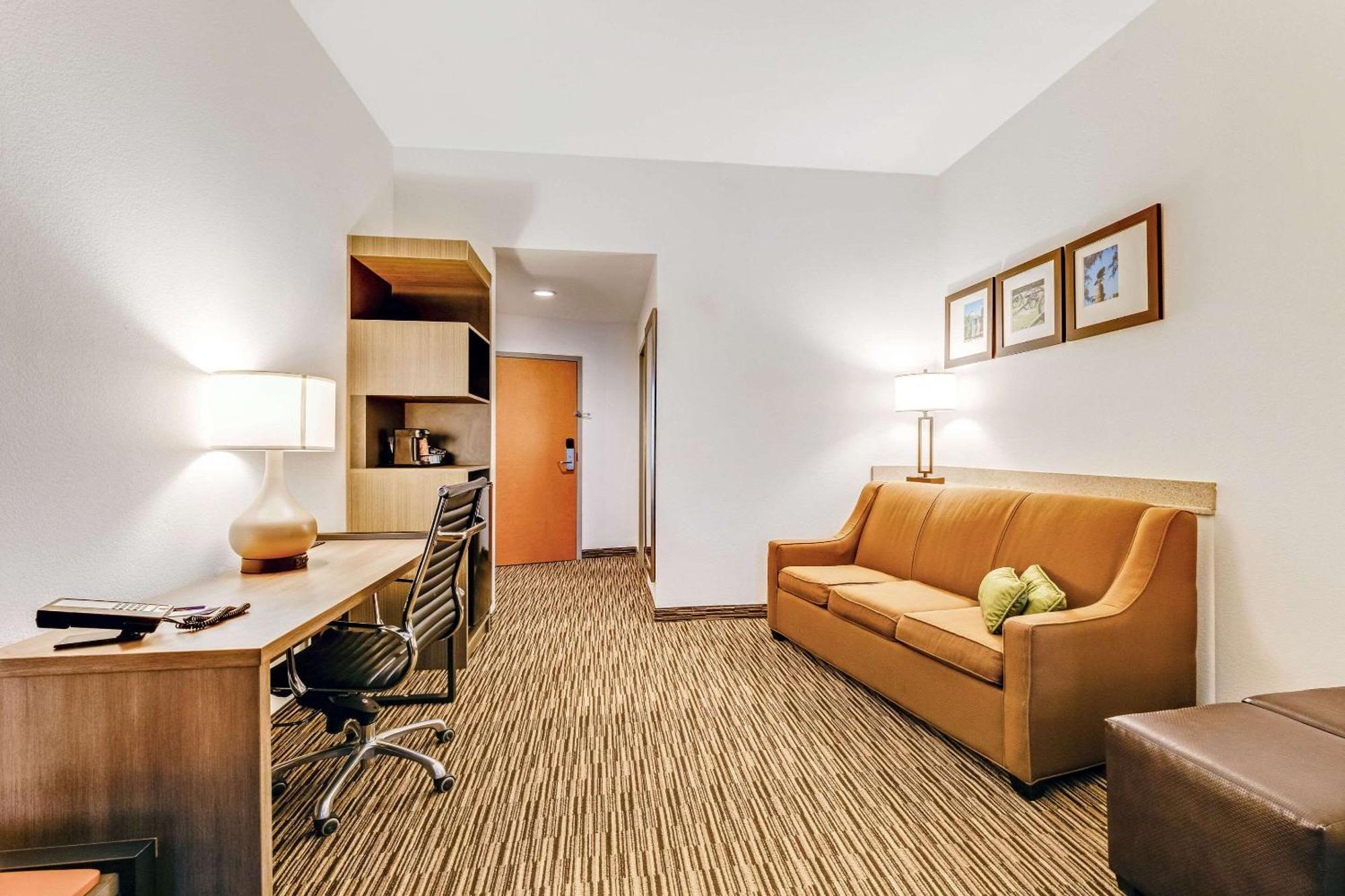 Comfort Suites Murfreesboro Extérieur photo
